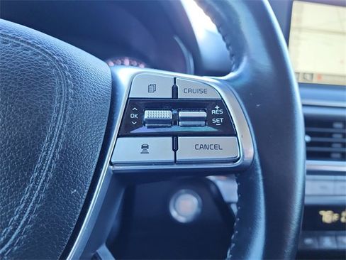 Certified 2022 Kia Telluride S image 27