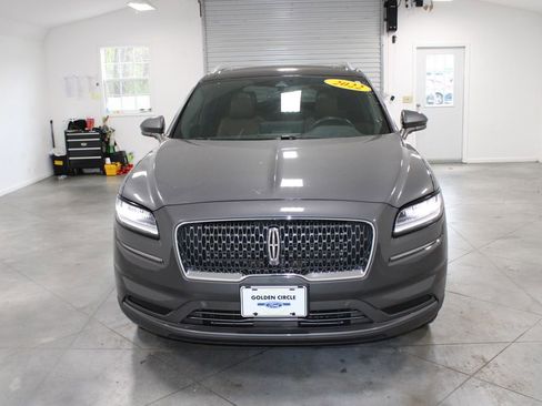 Used 2022 Lincoln Nautilus Reserve w/ Equipment Group 201A AWD/4WD image 3