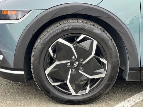 Certified 2024 Hyundai Ioniq 5 SE RWD image 34