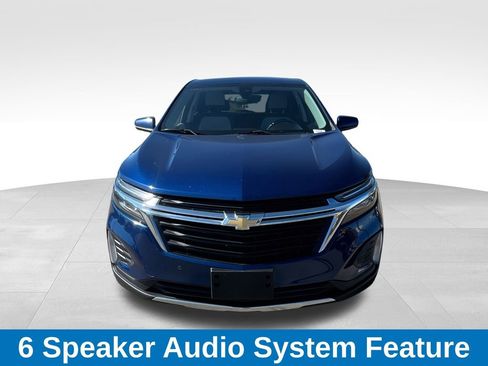 Used 2022 Chevrolet Equinox LT w/ Driver Convenience Package image 4