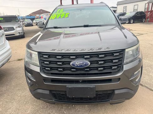 Used 2016 Ford Explorer Sport w/ Equipment Group 401A image 6