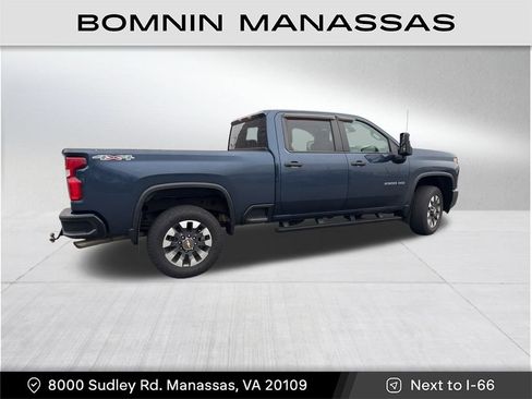 Used 2021 Chevrolet Silverado 2500 Custom w/ Custom Value Package image 2