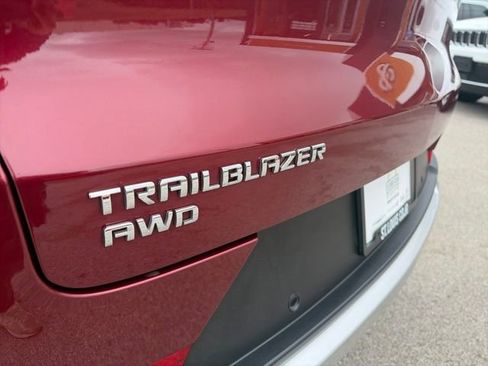 Used 2024 Chevrolet TrailBlazer LT w/ Convenience Package image 56