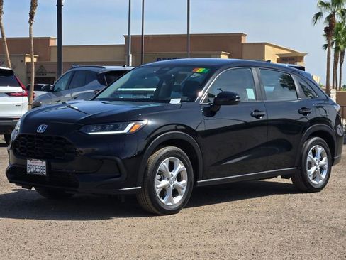 Used 2025 Honda HR-V LX image 8