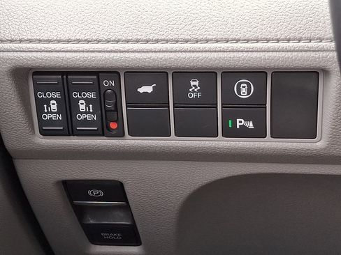 Used 2023 Honda Odyssey Touring image 22