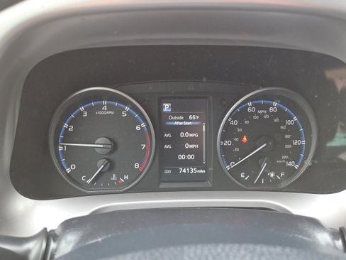 Used 2017 Toyota RAV4 LE w/ Carpet Mat Package image 17