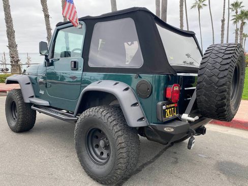 Used 2001 Jeep Wrangler Sport image 3