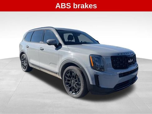 Used 2022 Kia Telluride EX w/ EX Premium Package image 8