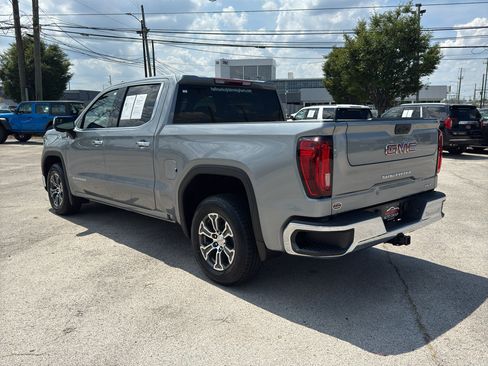 Used 2025 GMC Sierra 1500 SLT RWD image 6