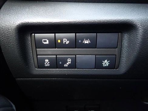 Used 2024 Nissan Kicks S FWD image 22