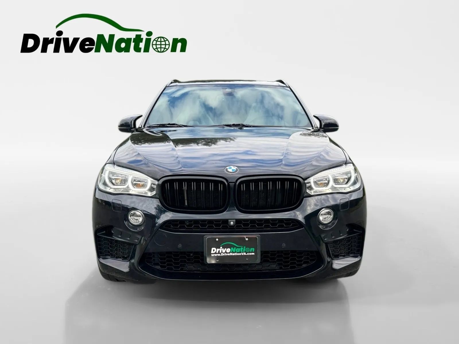Used 2016 BMW X5 M w/ Executive Package AWD/4WD image 2