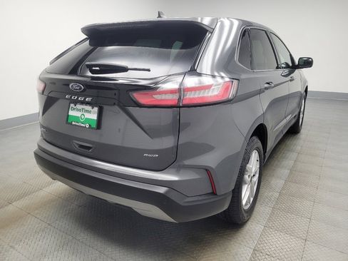 Used 2023 Ford Edge SEL image 9