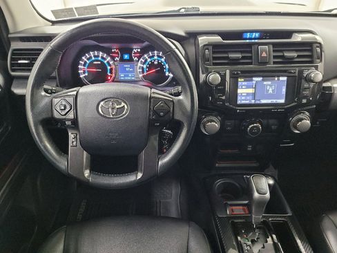 Used 2018 Toyota 4Runner TRD Off-Road Premium image 22
