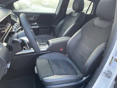 Certified 2025 Mercedes-Benz GLA 250 4MATIC image 20