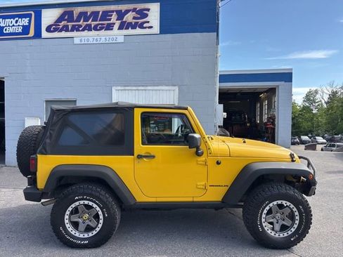 Used 2011 Jeep Wrangler Rubicon w/ PWR Convenience Group AWD/4WD image 7