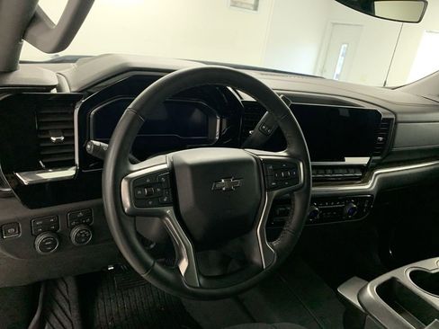 Used 2023 Chevrolet Silverado 1500 RST AWD/4WD image 13