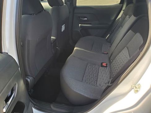 Certified 2025 Nissan Kicks SV image 11