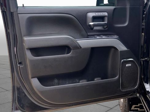 Used 2018 Chevrolet Silverado 2500 LTZ w/ Duramax Plus Package AWD/4WD image 21