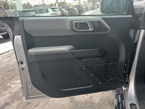 Used 2022 Ford Bronco Big Bend image 15