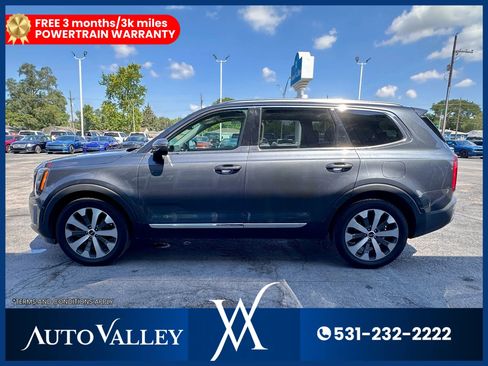 Used 2022 Kia Telluride EX w/ EX Premium Package image 4