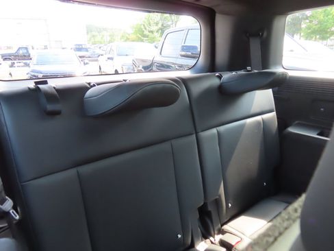 Used 2024 Hyundai Santa Fe Calligraphy AWD/4WD image 38
