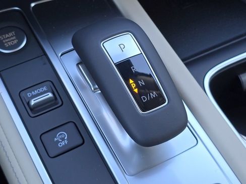 Used 2025 INFINITI QX60 Luxe w/ Cargo Package image 34