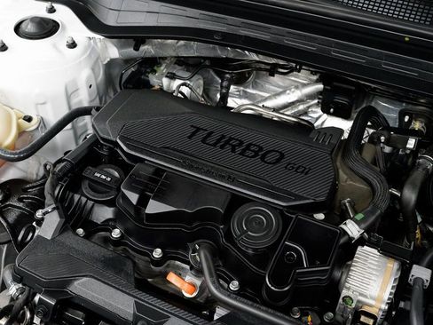 Used 2024 Kia K5 GT-Line image 4