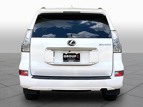 Used 2023 Lexus GX 460 Premium w/ Premium Package AWD/4WD image 5