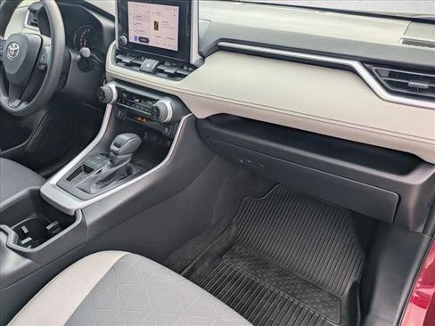 Used 2023 Toyota RAV4 XLE w/ Convenience Package FWD image 21