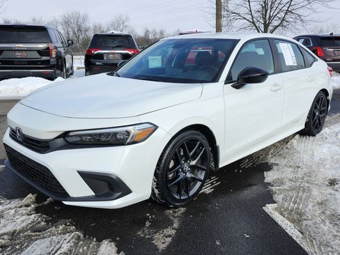 Used 2022 Honda Civic Sport image 12