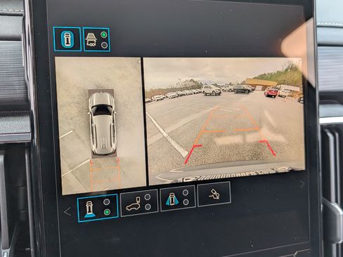 Used 2025 GMC Acadia Elevation image 28