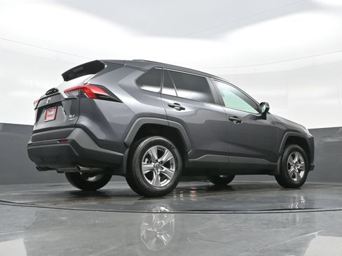 Used 2022 Toyota RAV4 XLE w/ Convenience Package AWD/4WD image 33