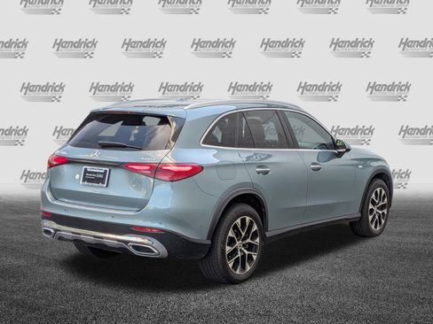 Used 2025 Mercedes-Benz GLC 350e 4MATIC image 9