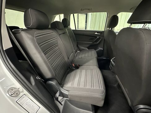 Used 2024 Volkswagen Tiguan S image 20