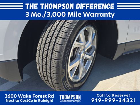 Used 2018 Chevrolet Equinox LT FWD image 32
