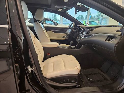 Used 2019 Chevrolet Impala Premier w/ Premier Confidence Package image 25