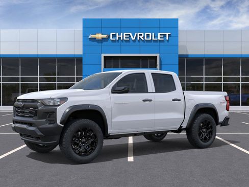 New 2026 Chevrolet Colorado Trail Boss AWD/4WD image 2