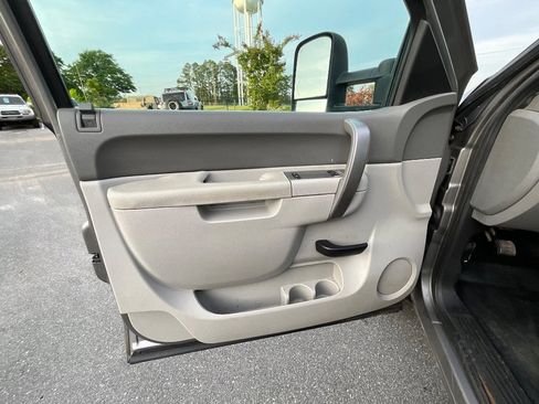 Used 2013 Chevrolet Silverado 1500 W/T w/ LS Package image 22