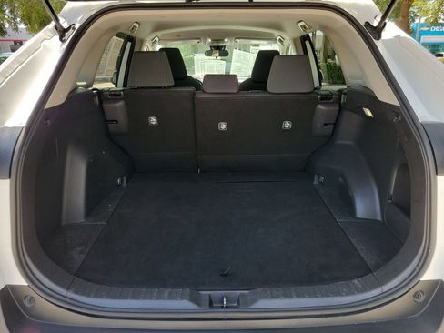 Used 2024 Toyota RAV4 XLE FWD image 8