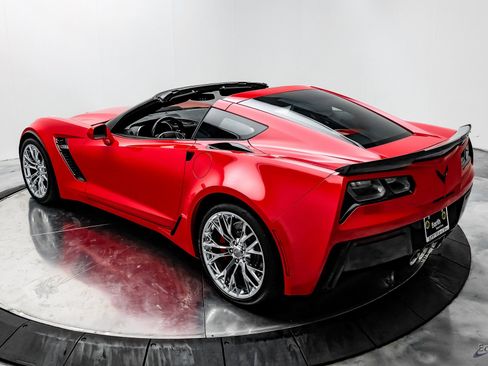 Used 2016 Chevrolet Corvette Z06 w/ 2LZ Preferred Equipment Group image 9