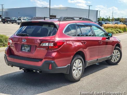 Used 2018 Subaru Outback 2.5i Premium AWD/4WD image 7