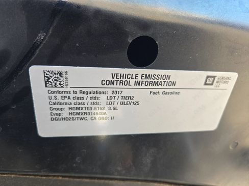 Used 2017 Cadillac XT5 Platinum image 73