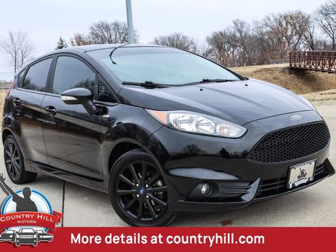 Used 2019 Ford Fiesta ST-Line w/ ST Line Cold Weather Package image 1