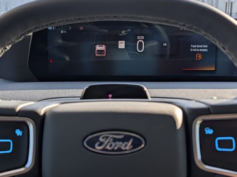 New 2026 Ford Expedition Max Active RWD image 32