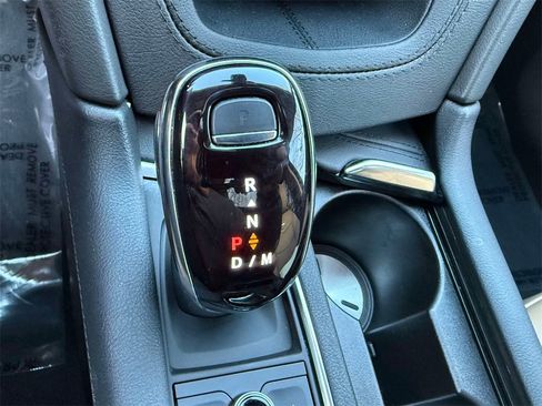 Used 2025 Cadillac XT6 Sport w/ Platinum Package image 26