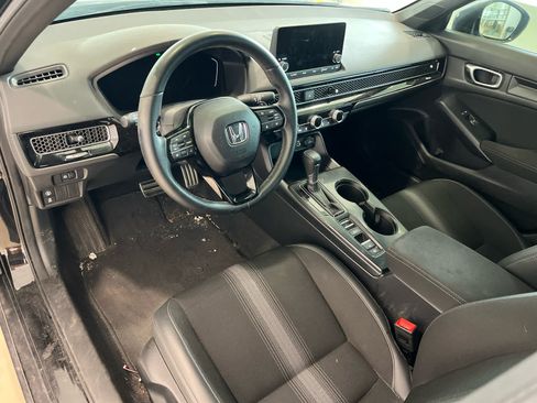Used 2023 Honda Civic Sport image 10