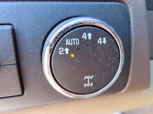Used 2008 GMC Yukon SLT w/ SLT Preferred Equipment Group AWD/4WD image 27