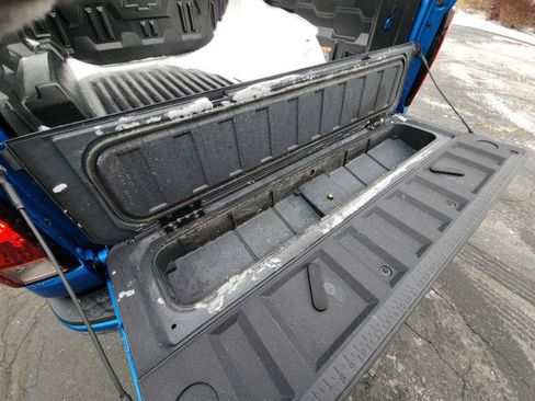 Used 2023 Chevrolet Colorado LT w/ LT Convenience Package II image 18