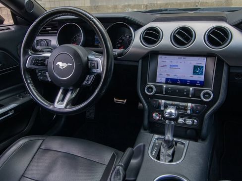 Used 2022 Ford Mustang GT Premium w/ Black Accent Package RWD image 21