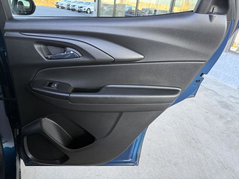 Used 2021 Chevrolet TrailBlazer LT w/ Convenience Package image 30